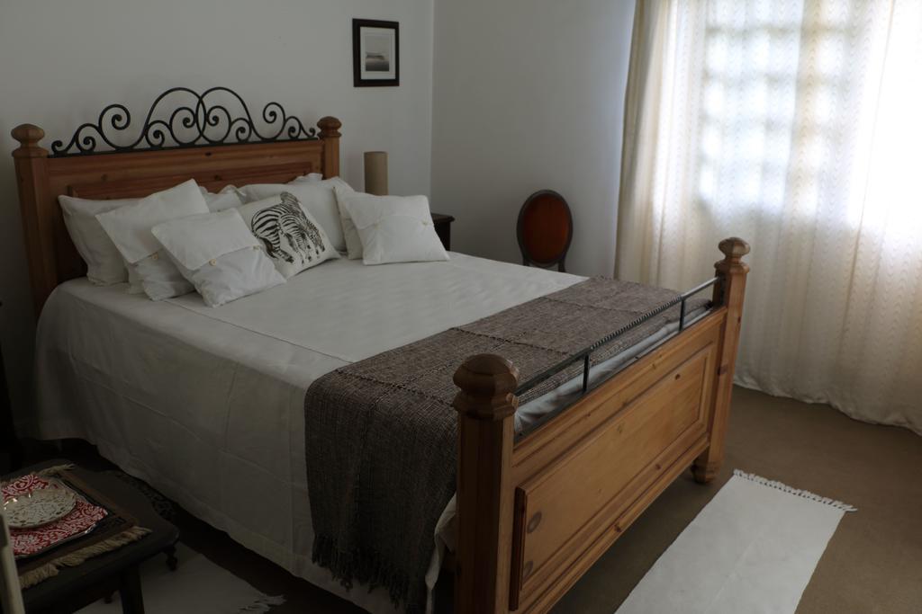 Villa Serena Bed & Breakfast Эмбу Экстерьер фото