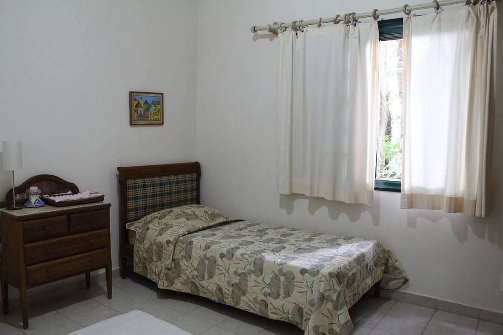 Villa Serena Bed & Breakfast Эмбу Экстерьер фото